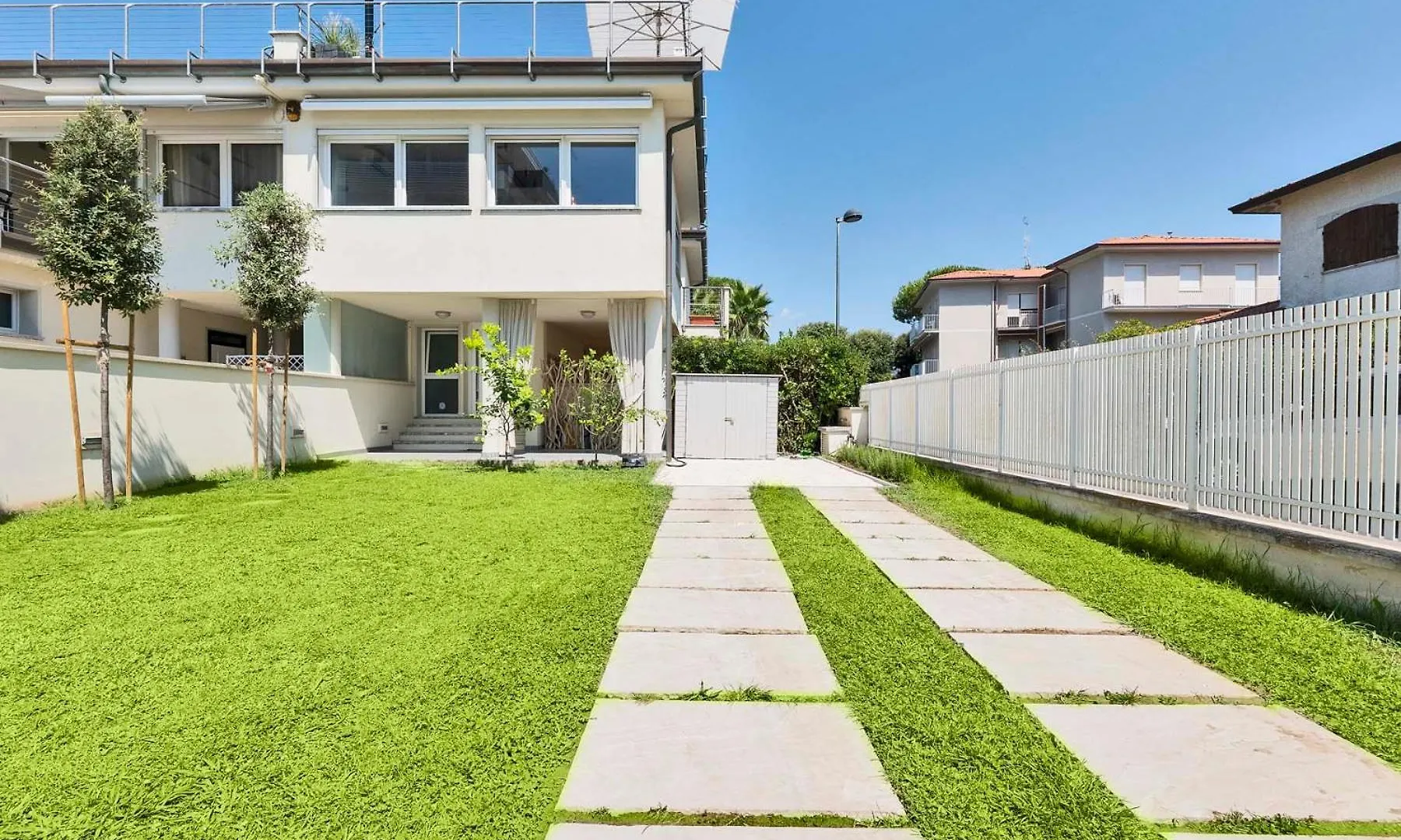Villa Whit Terreace Sea View Камайоре