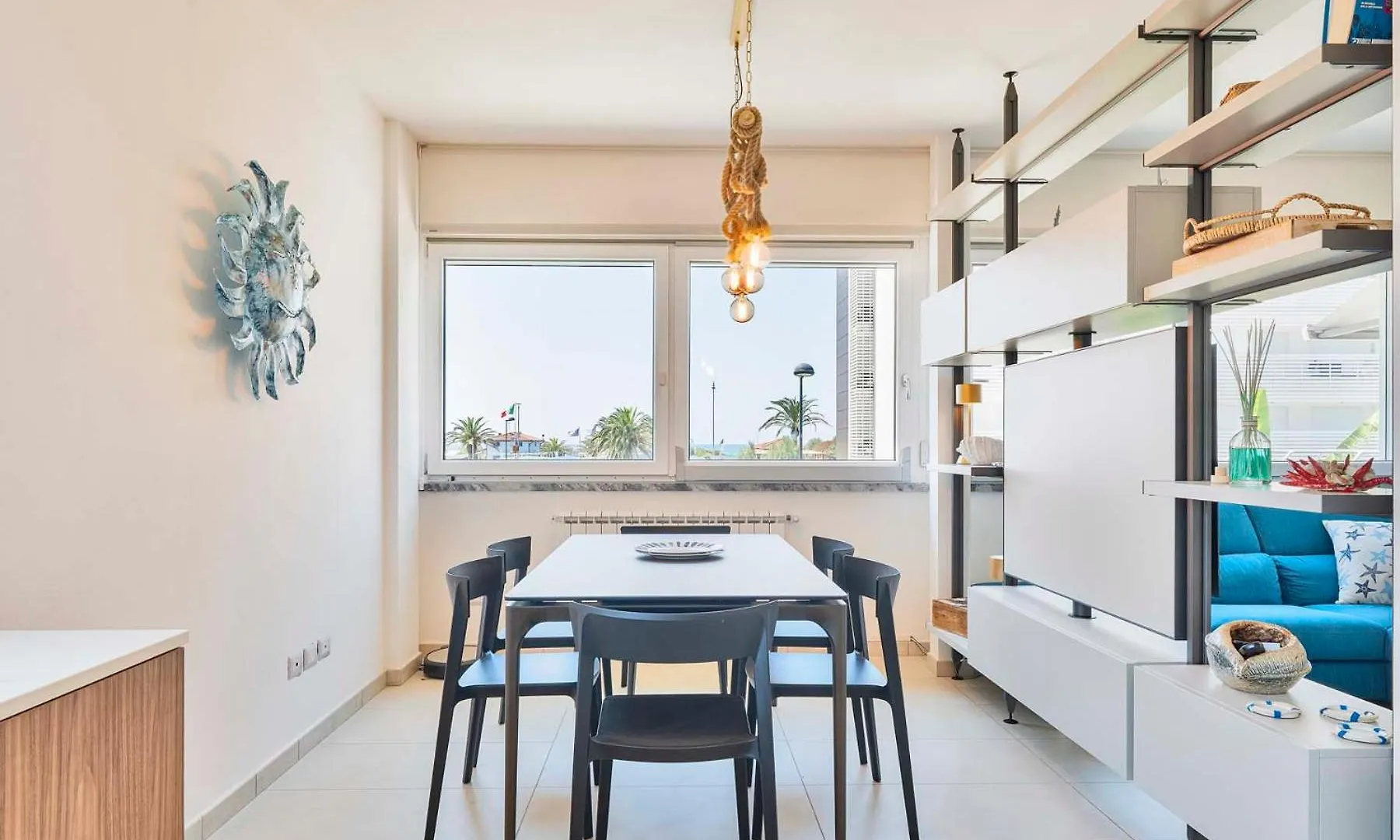 Villa Whit Terreace Sea View Камайоре Италия