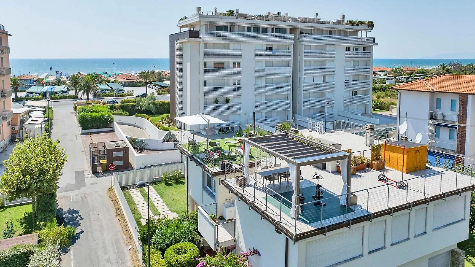 Villa Whit Terreace Sea View Камайоре